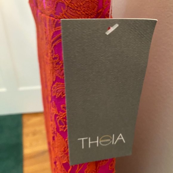 Theia couture off-the-shoulder fitted sheath, size 4 - Picture 2 of 6